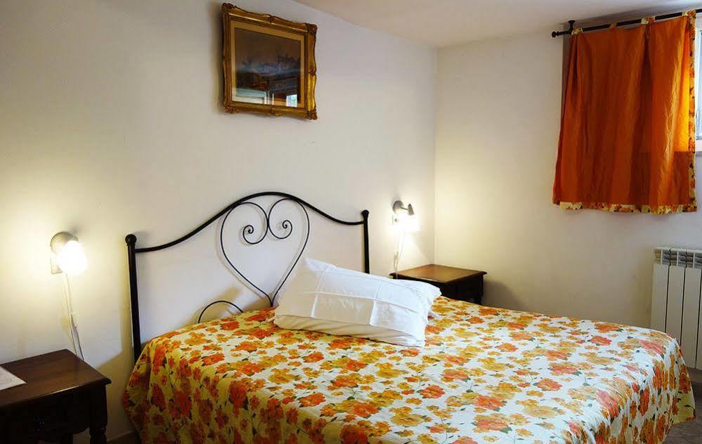 Hotel Roma Скано Екстериор снимка